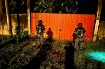 Operativo simultáneo en varias provincias del país.