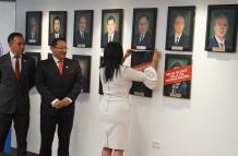 Mauricio Torres habló del ocultamiento de los rostros de los excontralores Pólit y Celi, en el edificio de la Contraloría.