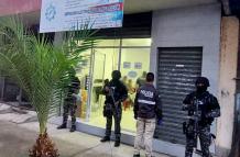 El Ministerio Público allanó varios inmuebles para recabar pruebas sobre la red de corrupción.