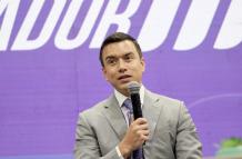 Daniel Noboa comparó las complicaciones de los jóvenes para hallar trabajo con los cuestionamientos para ser candidato.