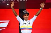 Jhonatan-Narváez-Ineos-ciclismo-GirodeItalia-París2024