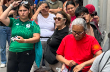 Mexicanos residentes en Nueva York asisten a votar en las elecciones generales de su país este domingo