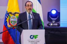 Encuentro de seguridad frente a los grupos de delincuencia organizada en Quito, Ecuador.