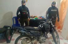 La policía encontró una moto que fue robada en Manta