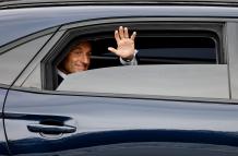 Francia: El Gobierno dimite mientras la izquierda no logra proponer una alternativa