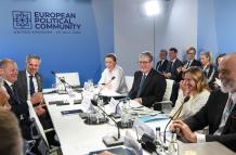 Starmer impulsa un reinicio de las relaciones con Europa basado en inmigración y seguridad
