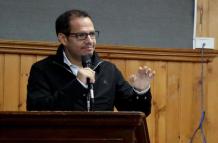 Extradición. Javier Córdova tiene orden de prisión preventiva. Él ha señalado que vive en Miami, por lo que se tramita su captura.