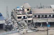 Muelle de Puerto Bolívar destruido por explosión