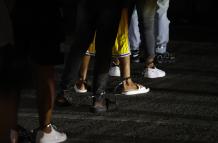 El primer vuelo de retorno de migrantes irregulares financiado por EE.UU. sale de Panamá