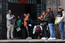 Los migrantes venezolanos en Ecuador podrán legalizar su situación con un nuevo proceso.