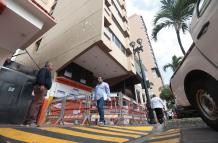 El edificio fue cercado ante el peligro que se derrumbara.