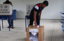 Comunicaliza identificó la intención de voto frente  los 17 candidatos presidenciales y los aspirantes a asambleístas.