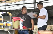 Comerciante informal costa