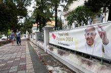 Mundo, El papa aterriza en Singapur