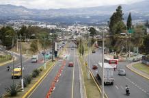 Carril exclusivo autopista General Rumiñahui