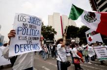 Jueces mexicanos amplían por tiempo indefinido el paro