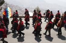 Mundo, Bolivia, Levantan protestas tras nueve días