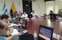 El COE Nacional, presidido por la ministra de Ambiente, Inés Manzano.