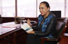 GABRIELA RIVADENEIRA