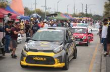 COMPETENCIAS DE AUTOS (13596088)