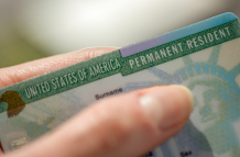 Así luce la tarjeta de residencia permanente par Estados Unidos