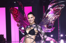 Adriana Lima hizo su pasarela en el victoria’s secret fashion show