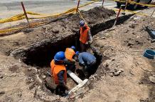 Agua avenida González Suárez