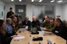 Israel inicia ataques a Irán