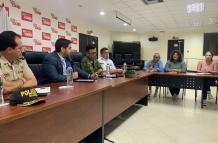 Reunión con residentes La Aurora