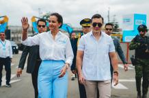 La prefecta del Guayas encabezó el evento donde participó el presidente Noboa.
