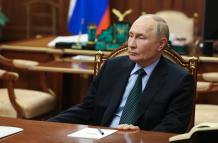 RUSIA APRUEBA USO ARMA NUCLEAR