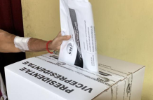 En Ecuador el voto es obligatorio para las personas desde 18 años hasta que cumplan 65 años.