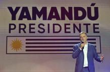 Mundo, Uruguay, Yamandú Orsi gana las elecciones