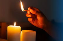 Los cortes de luz diarios en Ecuador se mantienen en seis a siete horas.