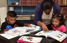 Los cortes de luz han desencado en una serie de perjucios para los ecuatorianos. Los estudiantes no son la excepción.