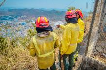 Incendio en cerro azul