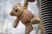 Referencial. Menor de 5 años fue abusada por su primo.