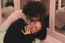 Selena Gomes está oficialmente comprometida con Benny Blanco.