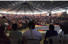 En el auditorio del Pueblo Kichwa de Rukullatkta, en Archidona.