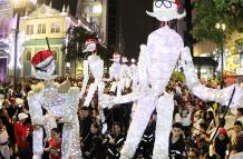 GIGANTES DE LUZ
