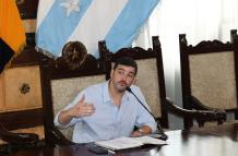 AQUILES ALVAREZ