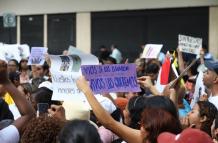 Ciudadanos de Guayaquil asistieron al plantón convocado por el caso de los cuatro niños desaparecidos hace 15 días.