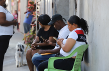 Familiares de niños desaparecidos en Guayaquil.