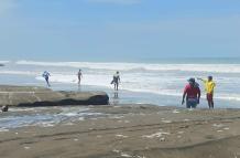 Fuerte oleaje en Manabí