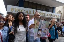 Días atrás, familiares y allegados de los cuatro menores desaparecidos realizaron un plantón frente a la Fiscalía del Guayas para exigir justicia a las autoridades.