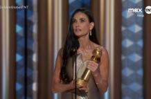 Demi Moore durante su discurso cuando recibió su primer Globo de Oro como Mejor Actriz por su papel en 'La Sustancia'.