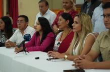 Participantes y representantes del debate vicepresidencial