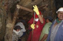 MINEROS PERUANOS