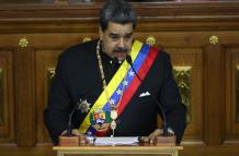 El presidente de Venezuela, Nicolás Maduro, ofrece un discurso ante la Asamblea Nacional.