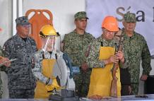 Cambio de armas por dinero en efectivo en México